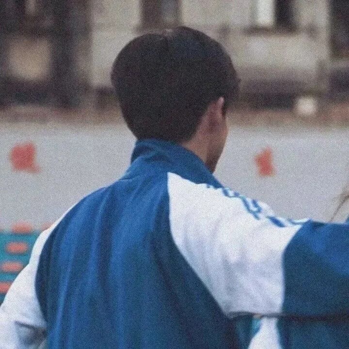 游戏果-等快递的QJX